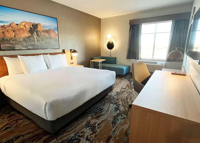 La Quinta & By Wyndham 3*