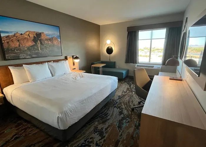 La Quinta & By Wyndham 3*