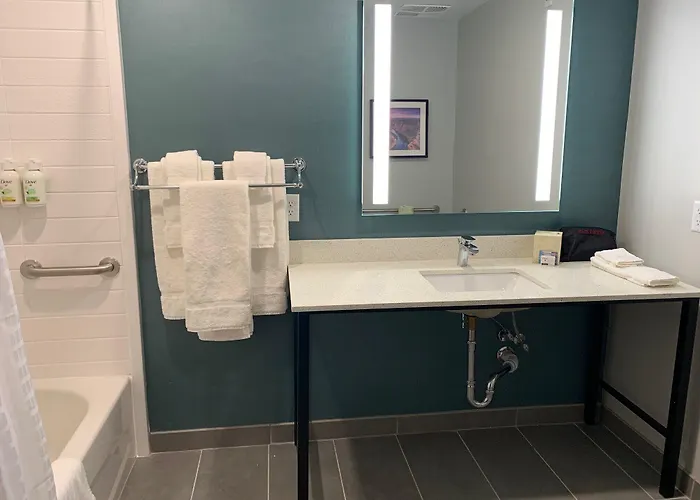 La Quinta & By Wyndham 3*