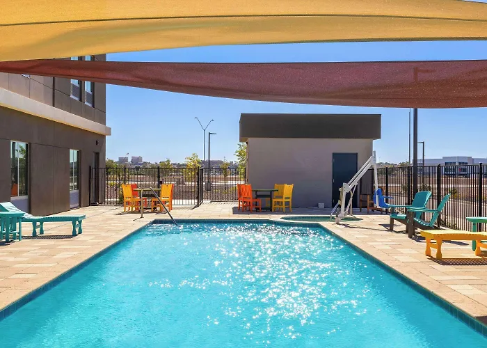 La Quinta & By Wyndham Hotel 3*